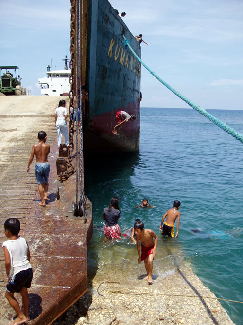 kumander-philippines-bohol-diving